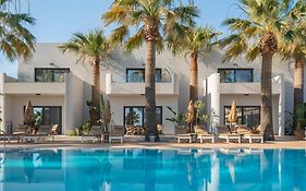 Ammos Boutique Apartments & Suites